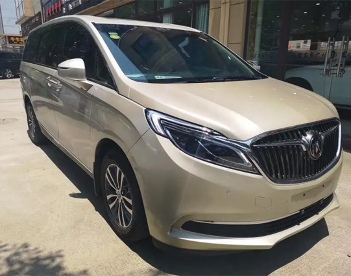 新款别克GL8 2.8T ES款（ 7座）